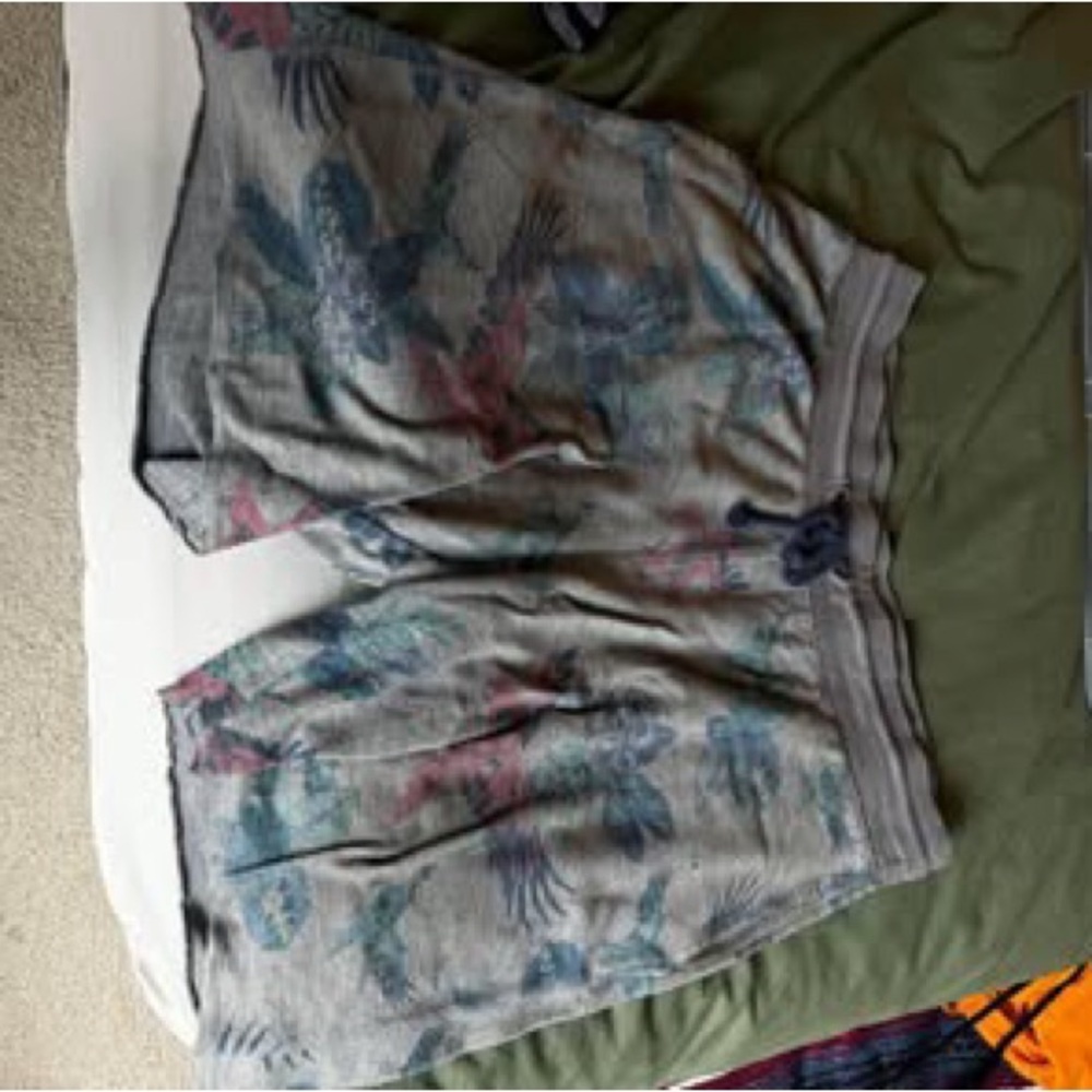 Graphic Print Gray Shorts